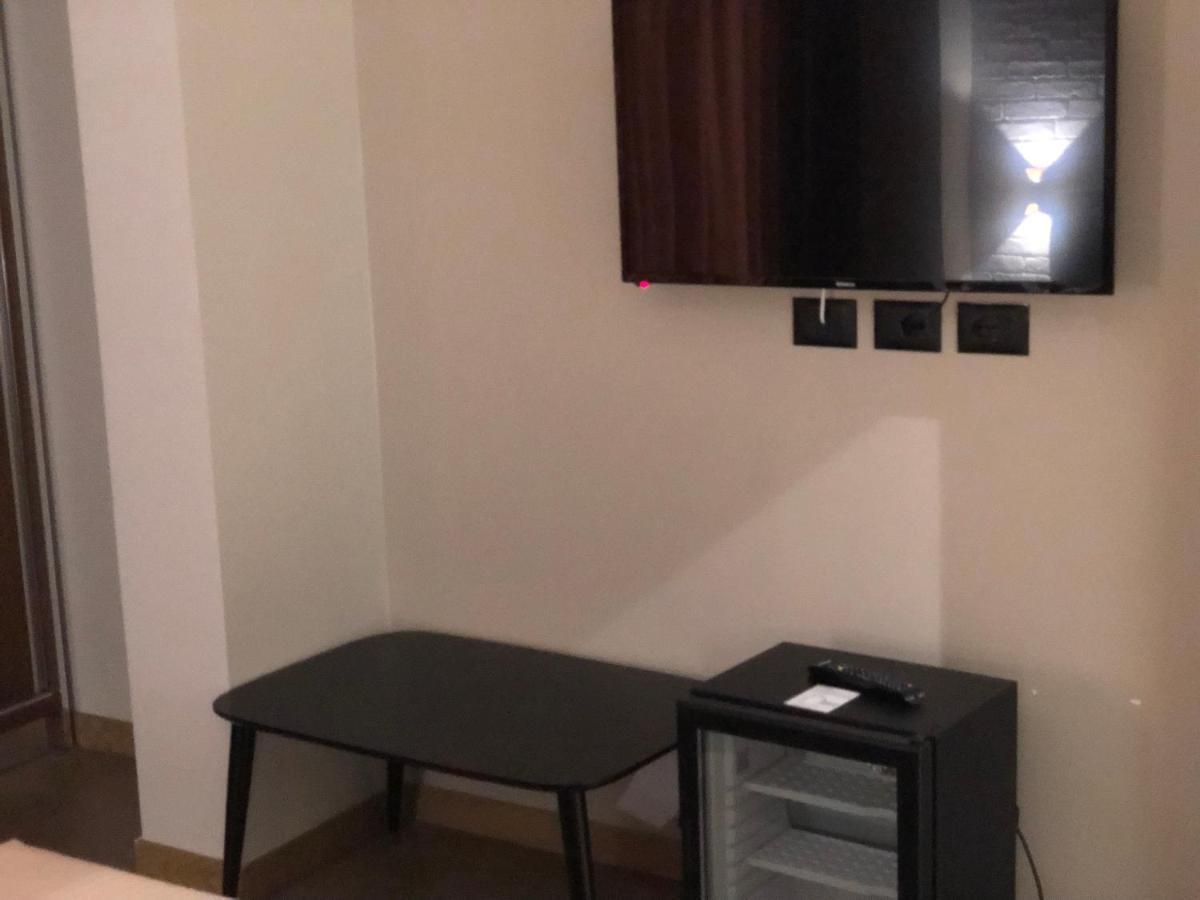 Vlorë Ritson Hotel מראה חיצוני תמונה