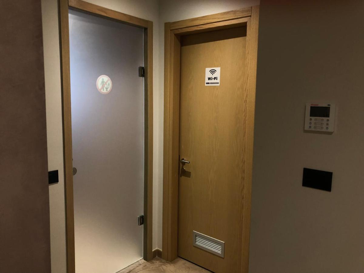 Vlorë Ritson Hotel מראה חיצוני תמונה